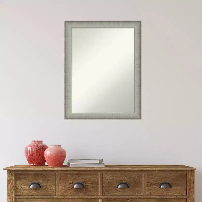 Miroir mural en étain brossé de 21 po x 27 po pour meuble-lavabo de salle de bain - Amanti Art : Rectangle moderne, cadre en polystyrène