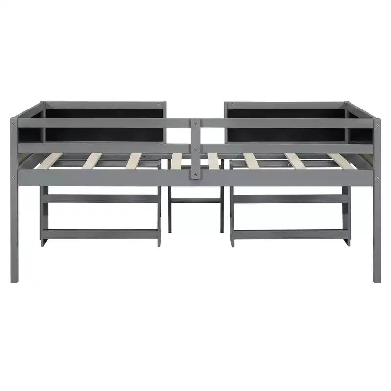 Lit mezzanine bas Whisen de 198 cm (78 po) de long x 99 cm (39 po) de large, format jumeau, avec deux étagères mobiles et une échelle, et une barrière décorative tableau noir