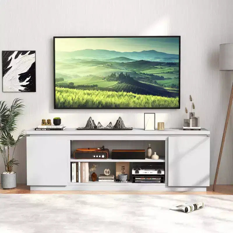 Meuble TV cheminée Costway pour téléviseurs jusqu'à 80 pouces avec cheminée électrique 3 étagères réglables Noir/Blanc