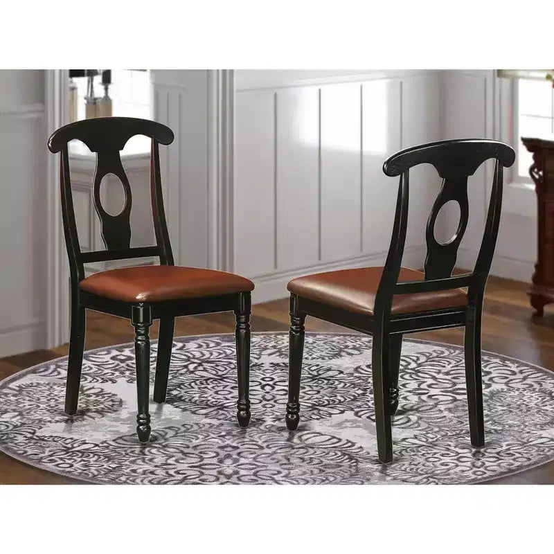 Chaises de salle à manger HomeStock Kenley, dossier Napoléon, assise en bois, couleur cerisier et crème