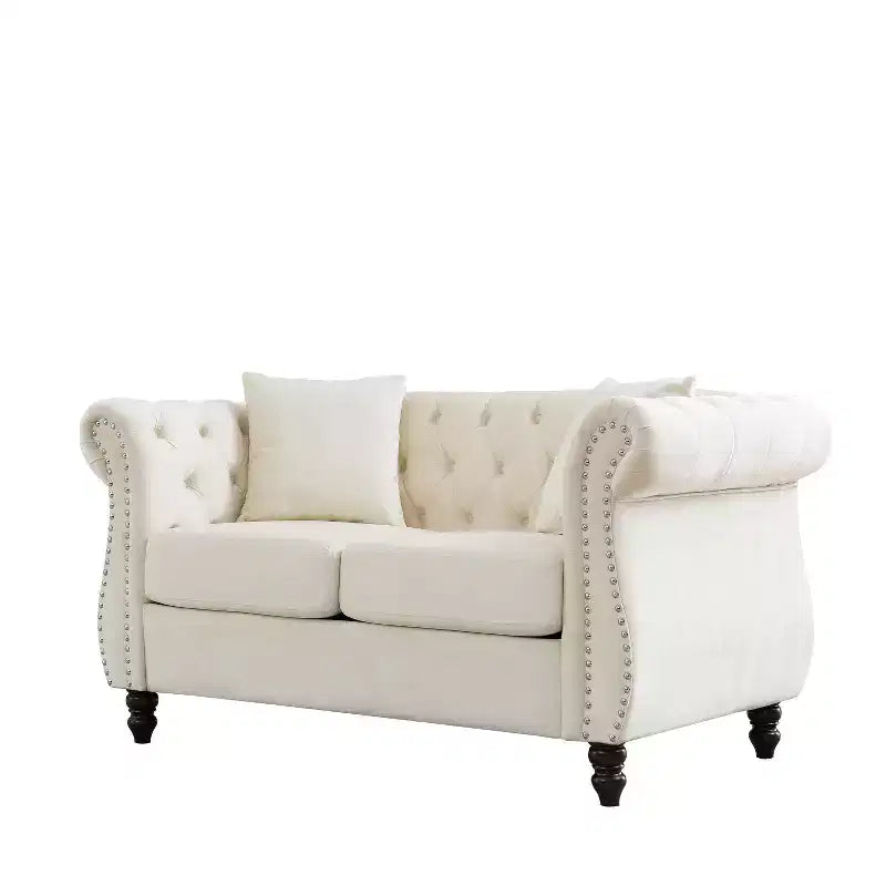 Canapé Chesterfield 58,8 po en velours beige pour salon, canapé 2 places capitonné avec accoudoirs roulés et clous de tapissier pour salon