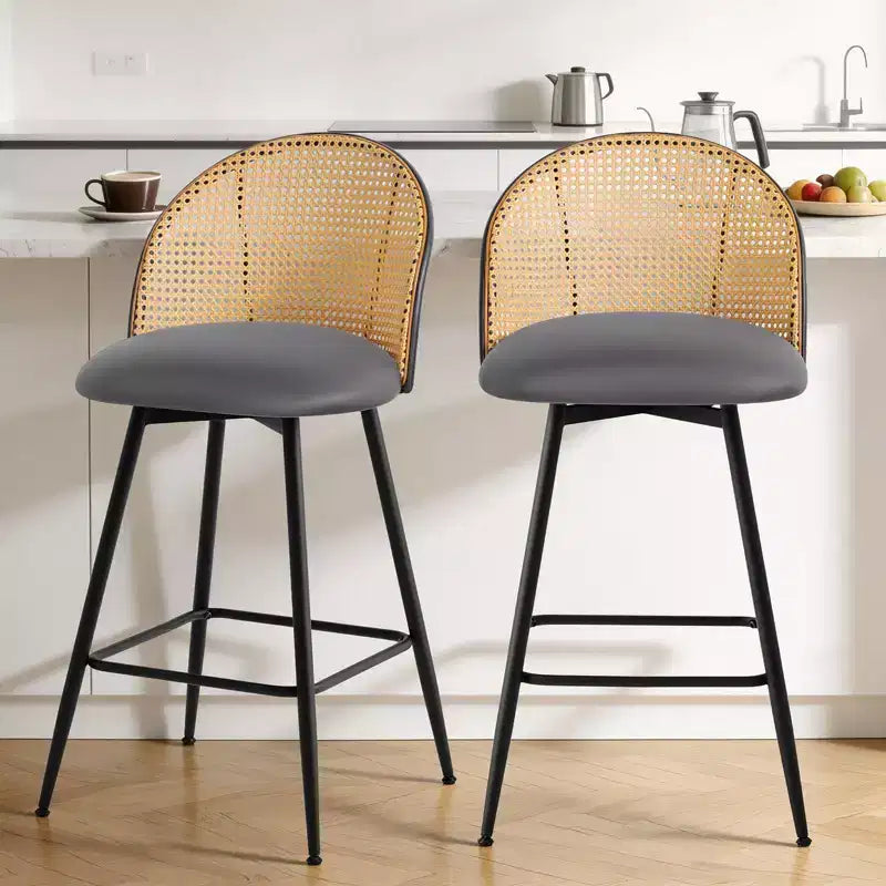 Tabourets de bar pivotants Bekrvio 26 Mid-Century Modern, lot de 2/3/4, chaises de bar rembourrées en similicuir avec dossier en rotin et pieds en métal pour comptoir de cuisine