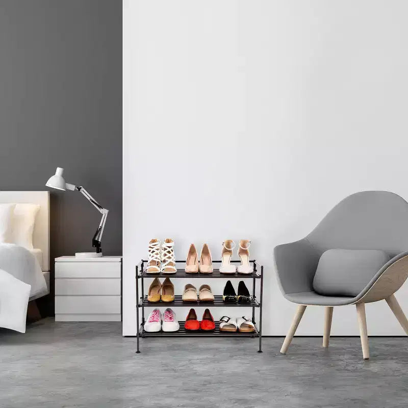 Seville Classics Étagère à chaussures empilable à 3 niveaux en résine, 9 paires