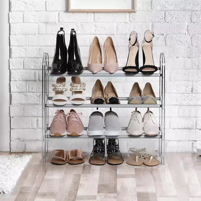 Meuble à chaussures extensible 3 niveaux 24 paires avec cadre métallique antidérapant Seville Classics
