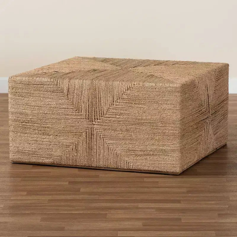 Table basse en jonc de mer naturel bali & pari Nakita Japandi