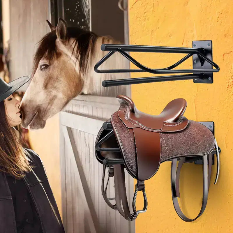 VEVOR Support à selle avec barre de protection, 60,5 x 32 x 25,9 cm, lot de 2 supports muraux pour selles, support de selle en acier robuste, support de selle pour selles Western et anglaises