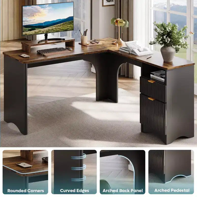 Bureau d'angle Bestier de 140 cm avec tiroirs, bureau d'ordinateur de bureau avec coins arrondis, support d'écran et panneaux cannelés, blanc et noyer