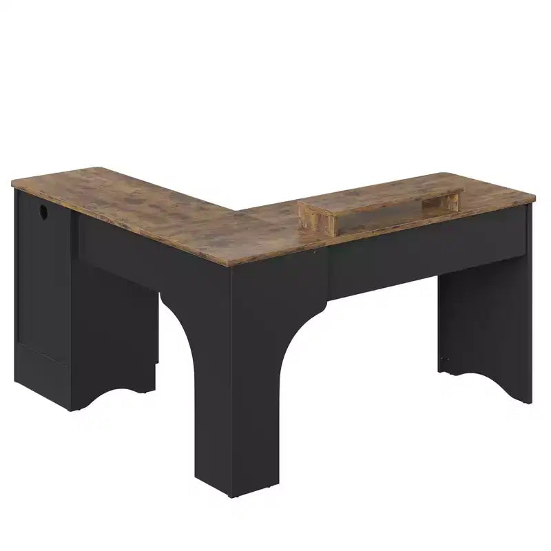 Bureau d'angle Bestier de 140 cm avec tiroirs, bureau d'ordinateur de bureau avec coins arrondis, support d'écran et panneaux cannelés, blanc et noyer