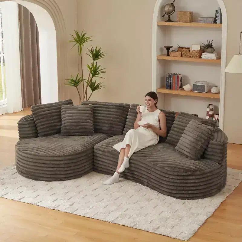 Canapé sectionnel modulaire surdimensionné 4 places avec chaise longue, canapé incurvé moderne en velours côtelé convertible pour salon ou réception - Panipeachy