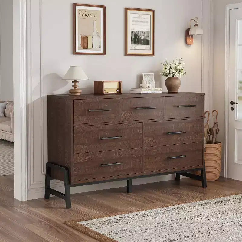 Commode à 7 tiroirs, meuble de rangement de 132 cm de large en bois avec tiroirs profonds pour chambre, salon ou entrée, compatible avec les robots aspirateurs
