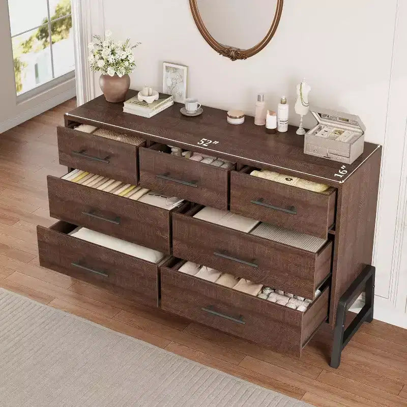 Commode à 7 tiroirs, meuble de rangement de 132 cm de large en bois avec tiroirs profonds pour chambre, salon ou entrée, compatible avec les robots aspirateurs