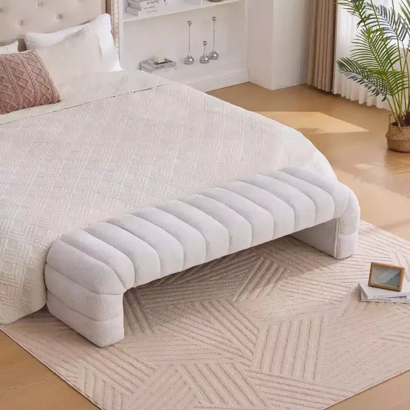 Okak 69.7 Banc de lit moderne sans accoudoirs avec capitonnage cannelé, poufs-ottomans en chenille, banc d'entrée pour salon, chambre à coucher