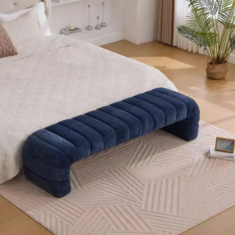 Okak 69.7 Banc de lit moderne sans accoudoirs avec capitonnage cannelé, poufs-ottomans en chenille, banc d'entrée pour salon, chambre à coucher