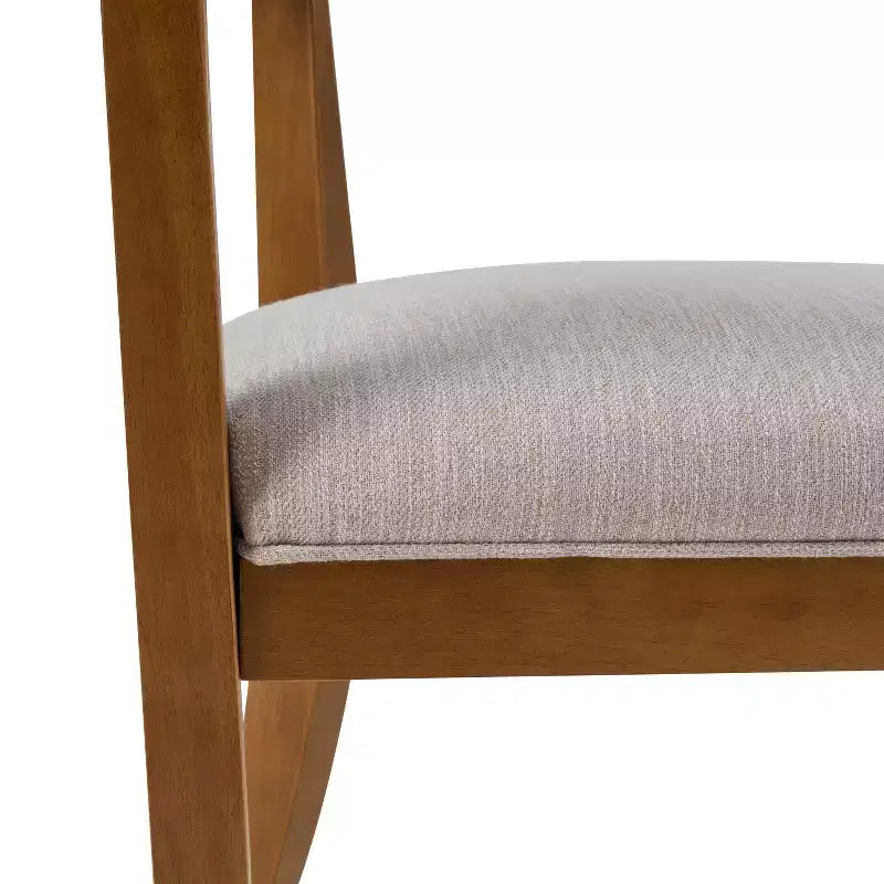 Christopher Knight Home Hoseok Chaises de salle à manger modernes en bois d'hévéa rembourrées avec accoudoirs (Lot de 2)