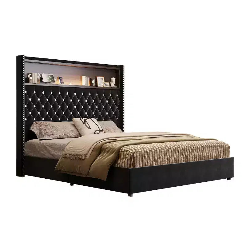 Lit capitonné en velours MAYEERTY Queen Size avec veilleuse port USB et tête de lit haute de 52 pouces avec décor de rivets et étagère de tête de lit pour chambre à coucher, noir