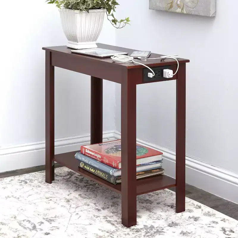 Table d'appoint étroite Lakeside Collection avec station de charge - Ports USB et prises de courant -