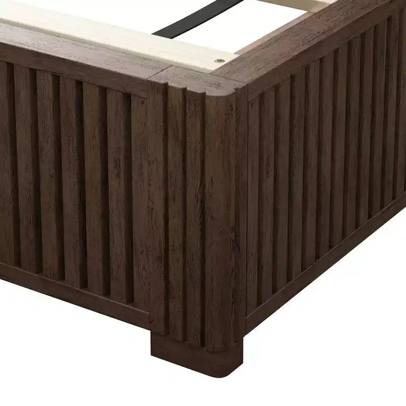 Lit moderne en bois massif avec tête de lit Alderwyn GDFStudio