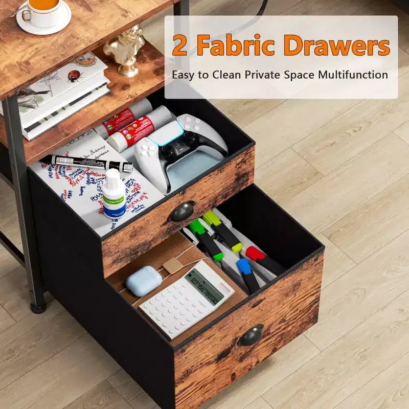 Bureau d'ordinateur brun rustique de 119 cm avec station de charge, classeur, bureau de jeu pour la maison, 2 supports de moniteur, tiroir de rangement et étagère, table d'écriture