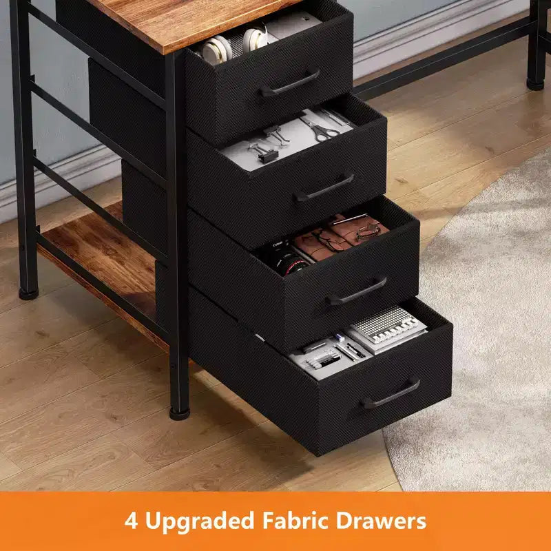 Bureau d'angle en forme de L brun rustique de 59 pouces avec station de charge, bureau de jeu pour deux personnes, 4 tiroirs, 2 supports d'écran, poste de travail de bureau à domicile