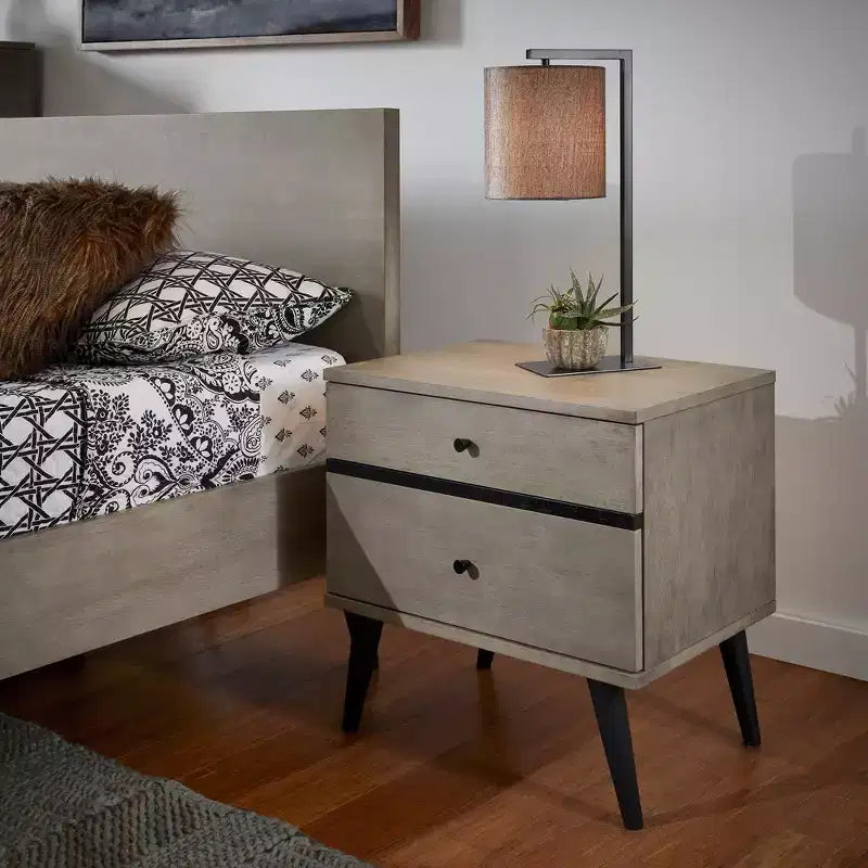 Table de chevet Sutro Mid-Century Modern avec 2 tiroirs et pieds noirs - Gris/Noir - iNSPIRE Q