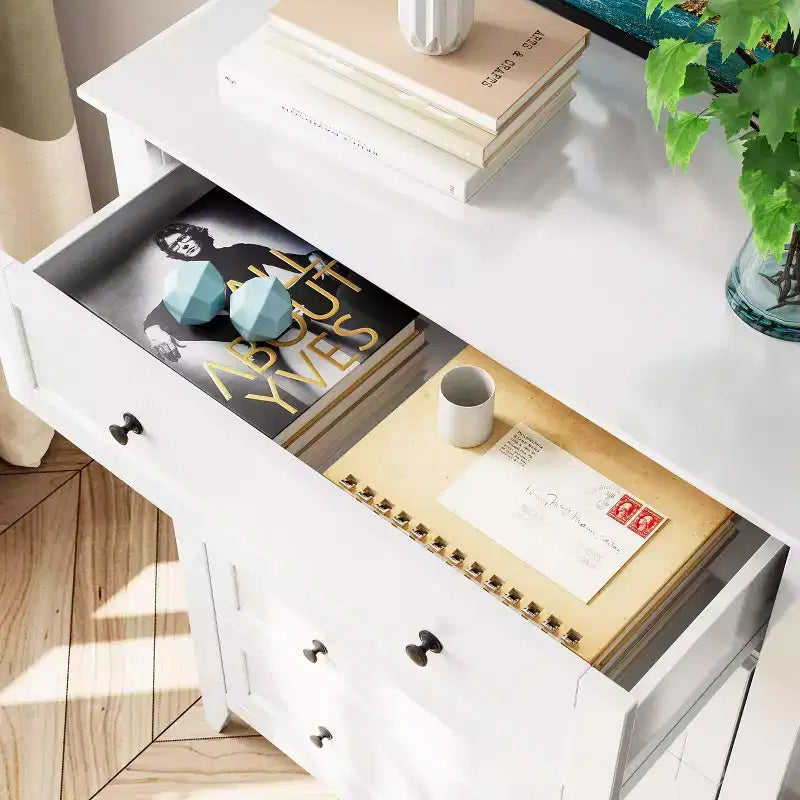 Commode 5 tiroirs pour chambre à coucher - Commode haute et moderne en bois avec tiroirs profonds et poignées en métal pour entrée ou couloir