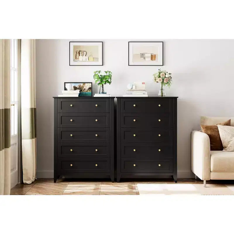 Commode 5 tiroirs pour chambre à coucher - Commode haute et moderne en bois avec tiroirs profonds et poignées en métal pour entrée ou couloir