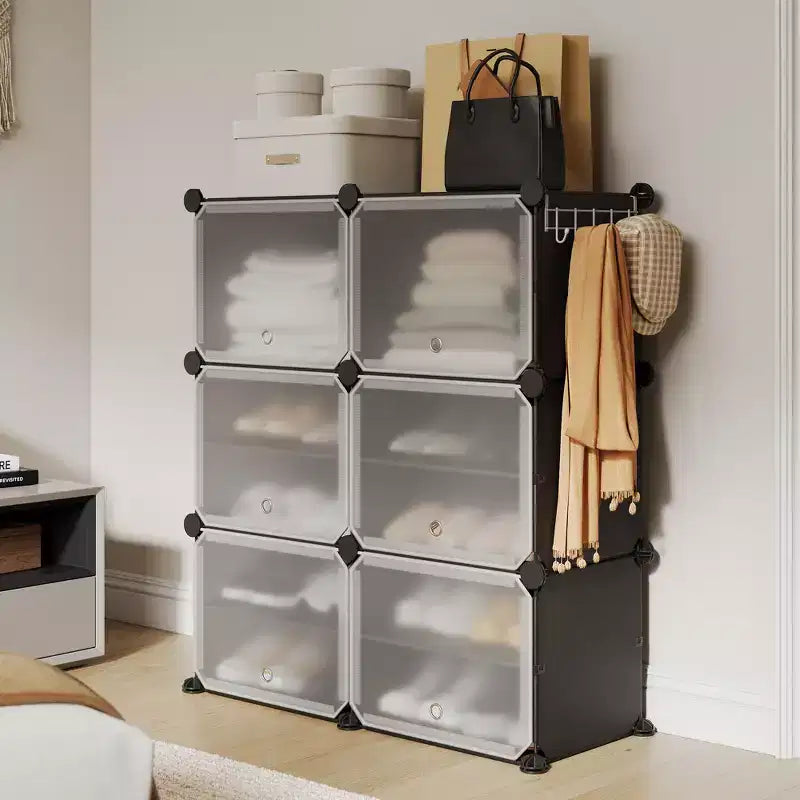 Meuble à chaussures modulaire à six compartiments avec portes - convient aux couloirs, chambres ou salons, peu encombrant et facile à assembler.