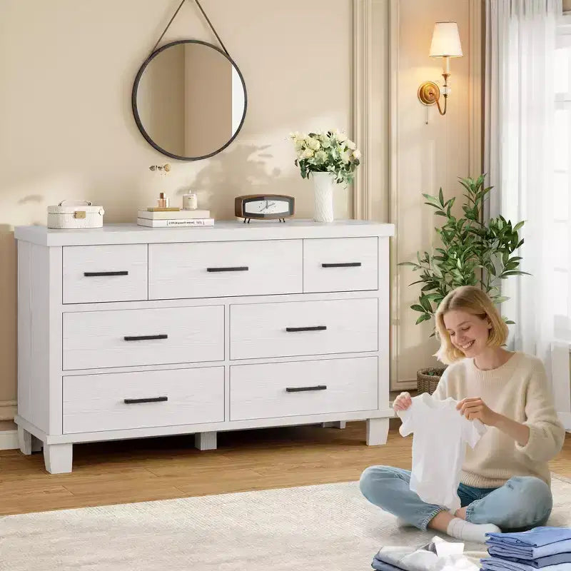 Commode 7 tiroirs pour chambre à coucher - Organisateur moderne en bois avec poignées métalliques pour salon, placard, entrée
