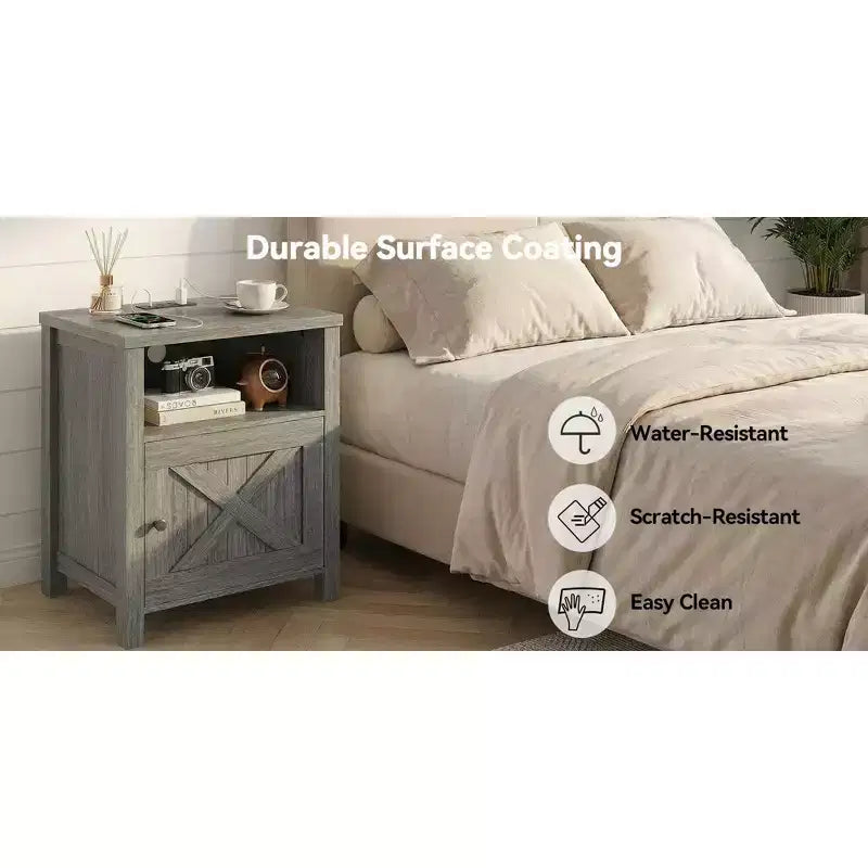 2 tables de chevet avec station de recharge, table de chevet de ferme avec étagère ouverte, armoire fermée, port USB et prise secteur, table de chevet avec rangement
