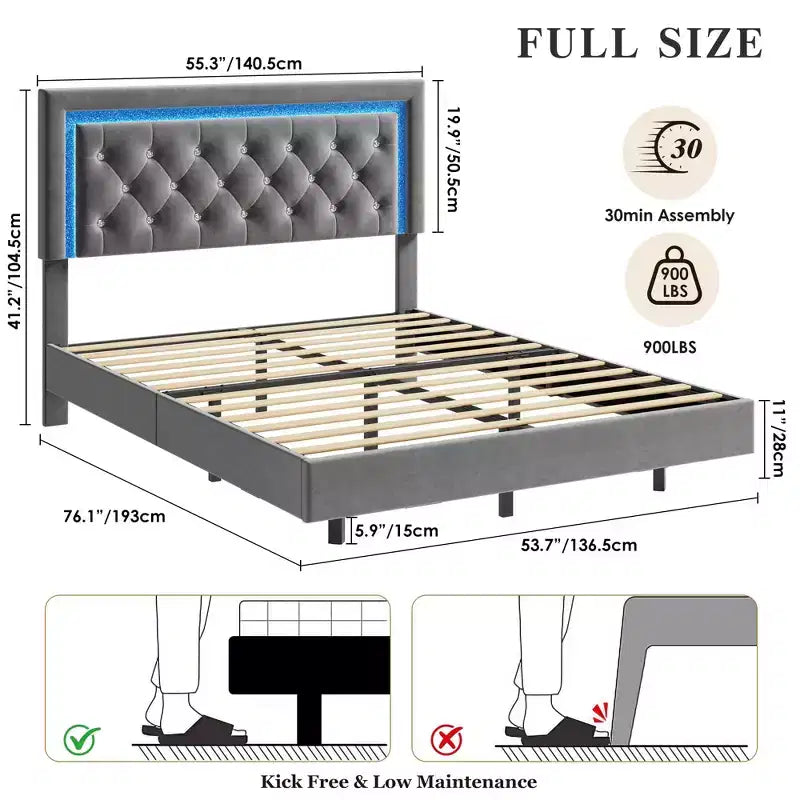 Lit King Size flottant avec lumières LED. Lit plateforme rembourré avec tête de lit capitonnée. Lattes en bois. Sommier tapissier non requis. Sans bruit.