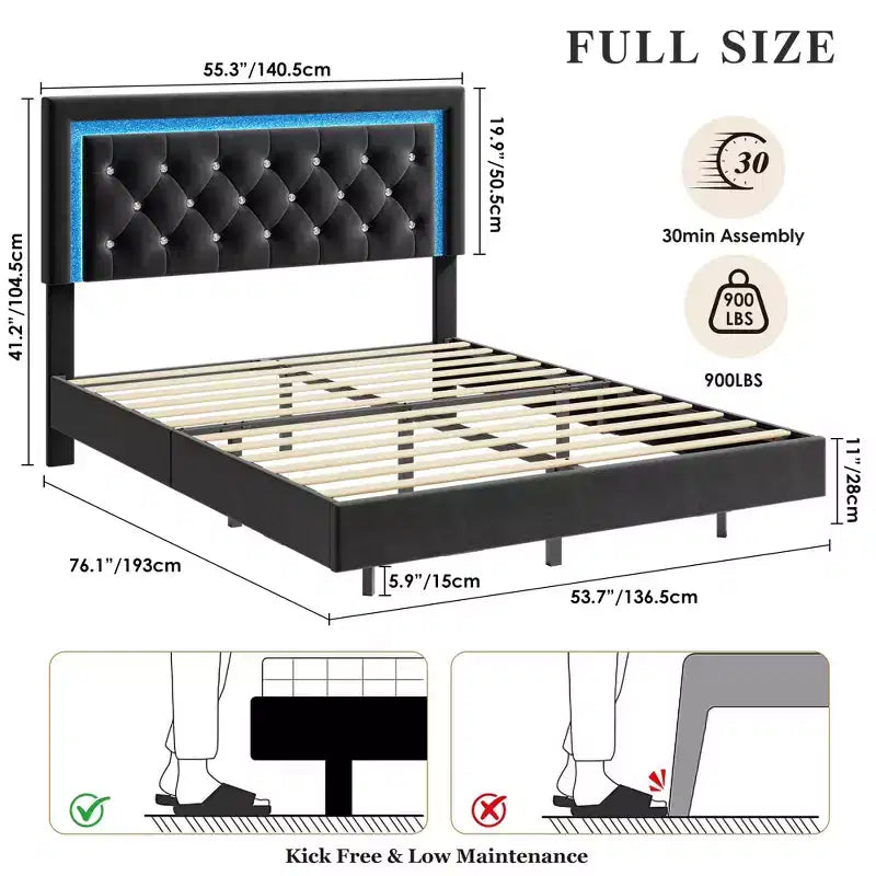 Lit King Size flottant avec lumières LED. Lit plateforme rembourré avec tête de lit capitonnée. Lattes en bois. Sommier tapissier non requis. Sans bruit.