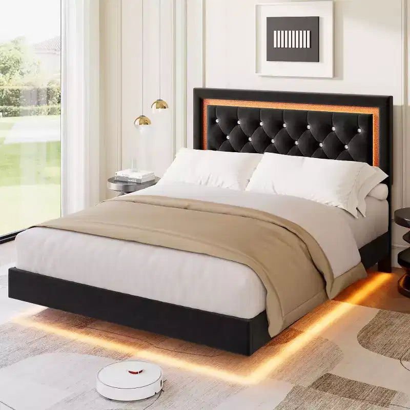 Lit King Size flottant avec lumières LED. Lit plateforme rembourré avec tête de lit capitonnée. Lattes en bois. Sommier tapissier non requis. Sans bruit.