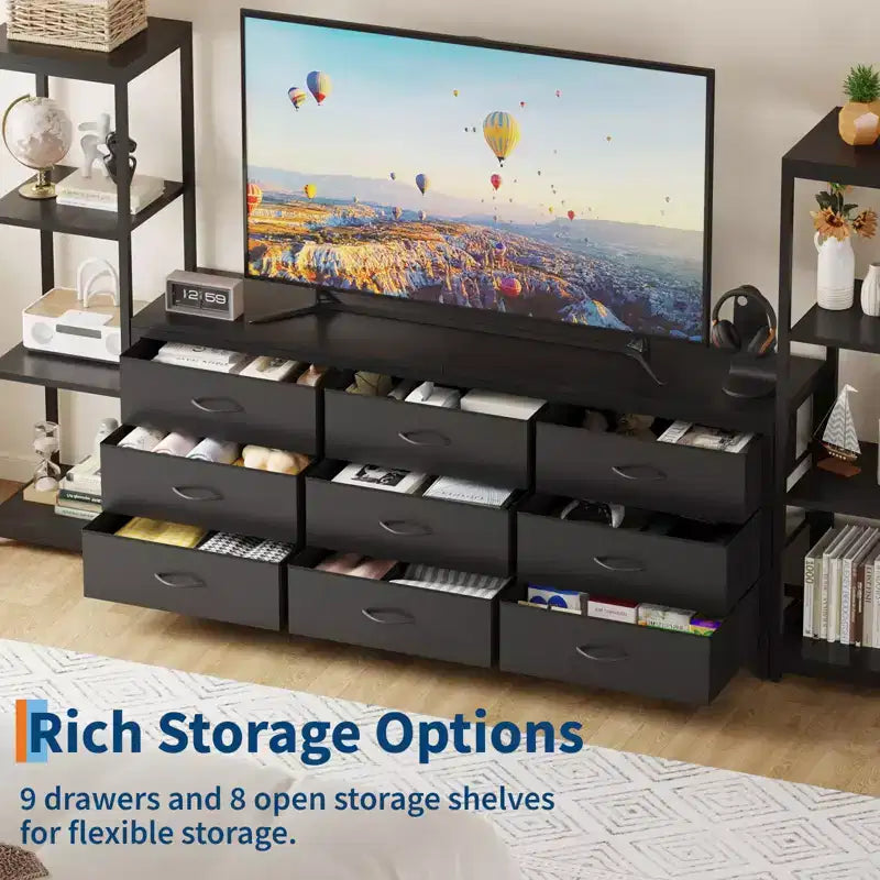 Meuble TV pour téléviseurs jusqu'à 75 pouces, meuble de rangement industriel avec 6 tiroirs en tissu et deux étagères de rangement à 4 niveaux, console multimédia pour salon et chambre à coucher.