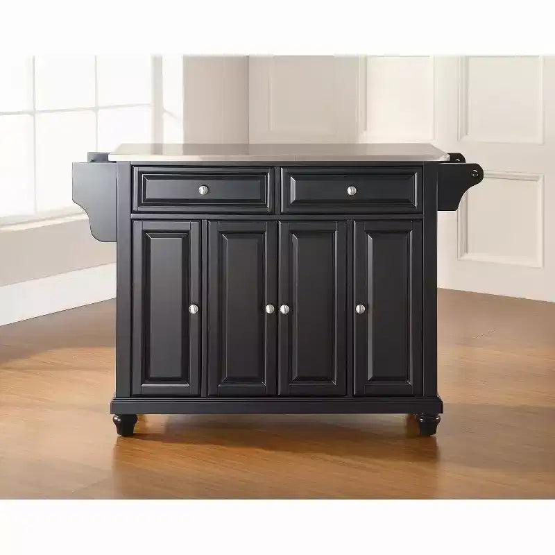 HomeStock avec îlot de cuisine avec porte et étagères