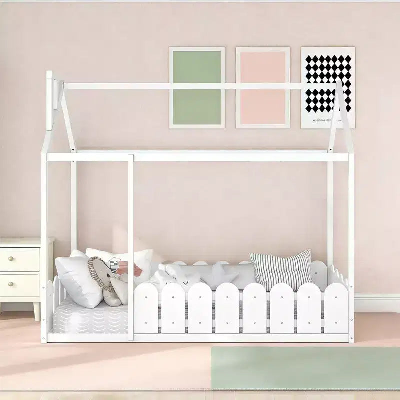 Lit en bois Luxystar avec clôture pour enfants et adolescents, Blanc