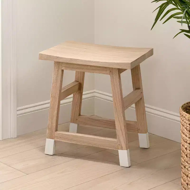 JONATHAN Y Finesse 18.3 Tabouret d'appoint classique et décontracté en bois de mindi massif fabriqué à la main avec pieds inclinés