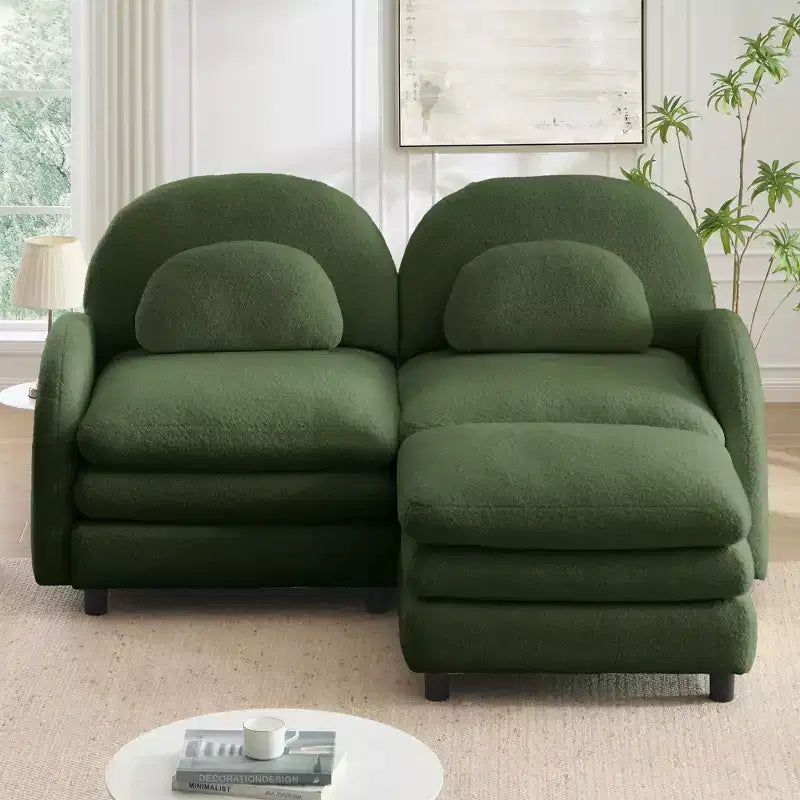 Canapé sectionnel 2 places moderne Steini 117 de GDFStudio, rembourré en tissu peluche, avec coussins lombaires incurvés et pouf mobile