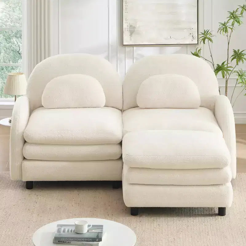 Canapé sectionnel 2 places moderne Steini 117 de GDFStudio, rembourré en tissu peluche, avec coussins lombaires incurvés et pouf mobile