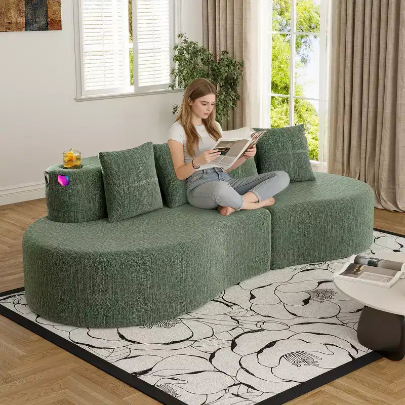 Canapé d'angle modulable incurvé, canapé 3 places avec porte-gobelets, pochette latérale et 4 oreillers pour salon, bureau, appartement - ModernLuxe