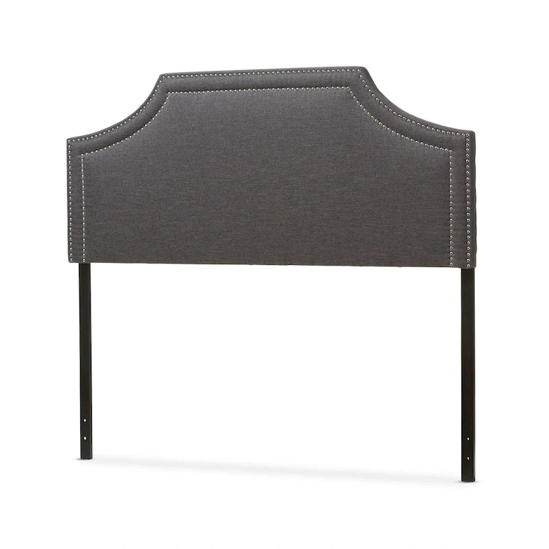 Tête de lit tapissée géométrique grise avec clous décoratifs argentés, grand lit/très grand lit