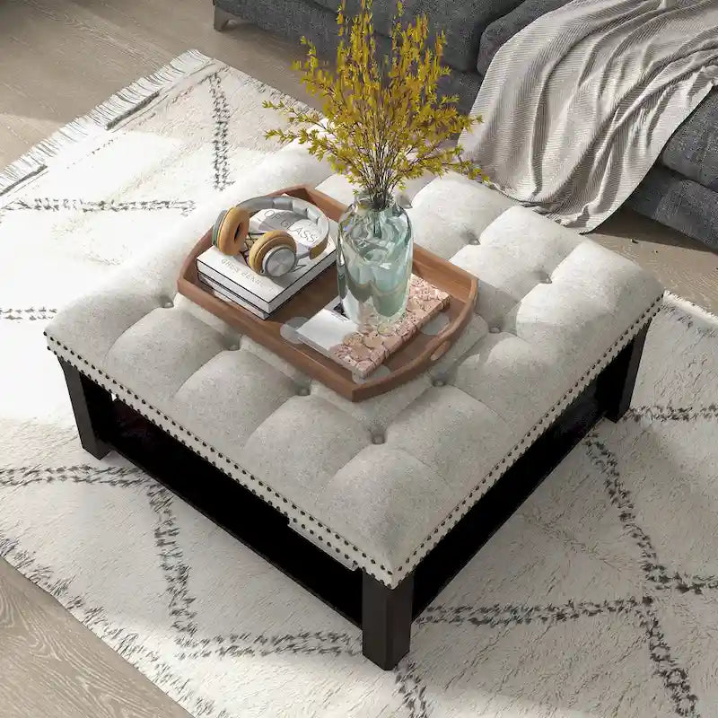 Pouf de cocktail capitonné en lin transitionnel avec clous décoratifs et rangement par Furniture of America