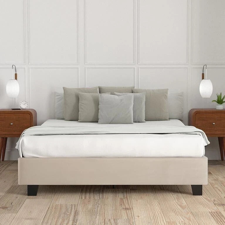 Republic Design House Cadre de lit 14 avec 4 pieds