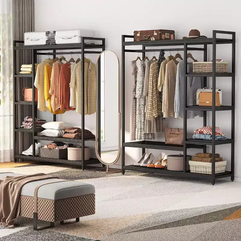 Portant à vêtements robuste Lantine avec étagères en bois